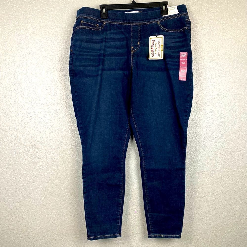 Levi's Stretch Totally Shaping Pull-On Skinny Denim Jeans Blue Size 35x30 NWT